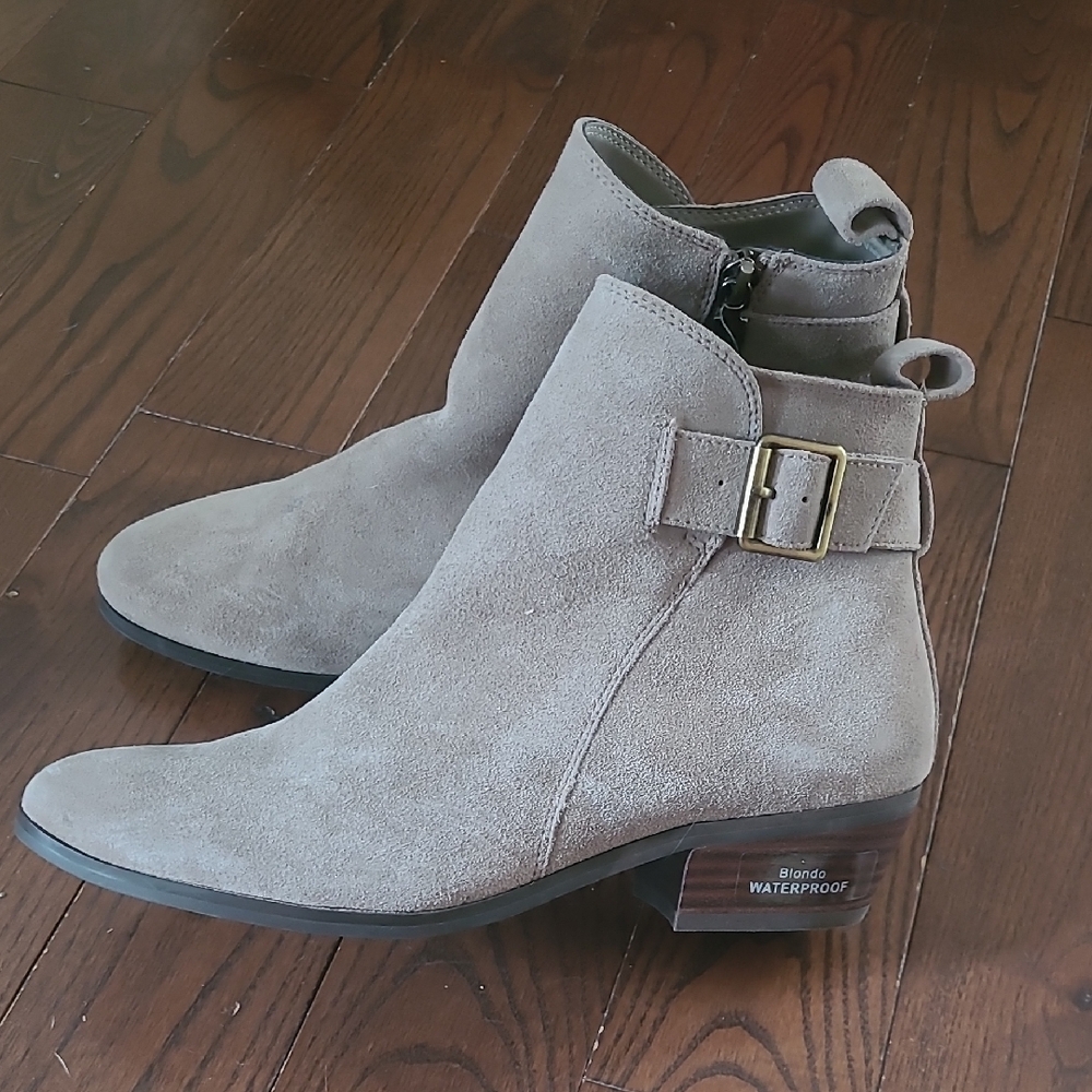 New Blondo Sadie Waterproof Women's Tan Suede Ankle Boots Size 7.5